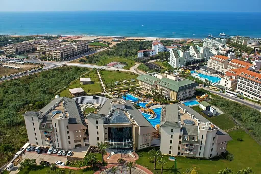 Novum Garden Side Hotel 2