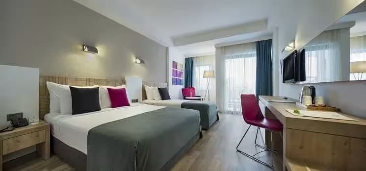 Novum Garden Side Hotel 4