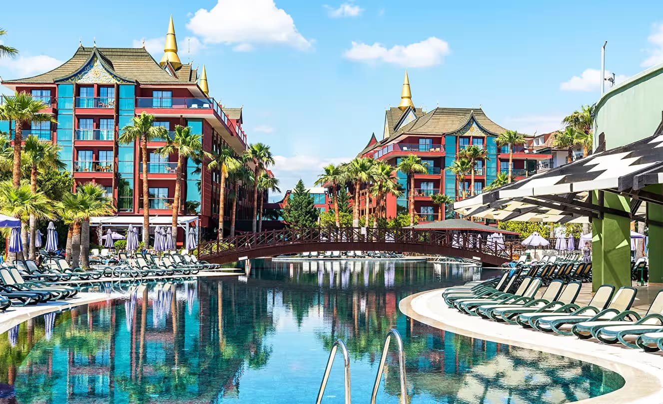 Siam Elegance Hotels & Spa