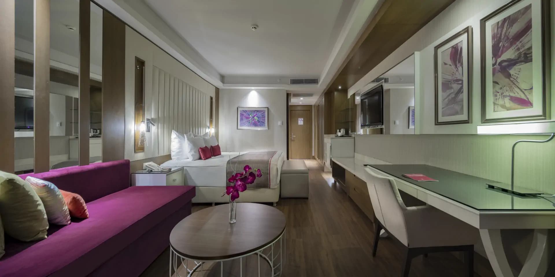 Trendy Hotel Lara 5
