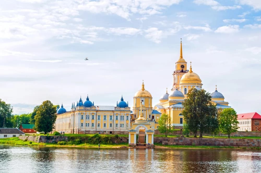 Exclusıve St. Petersburg Pegasus Havayolları ile 3 Gece 4 Gün LED-LED