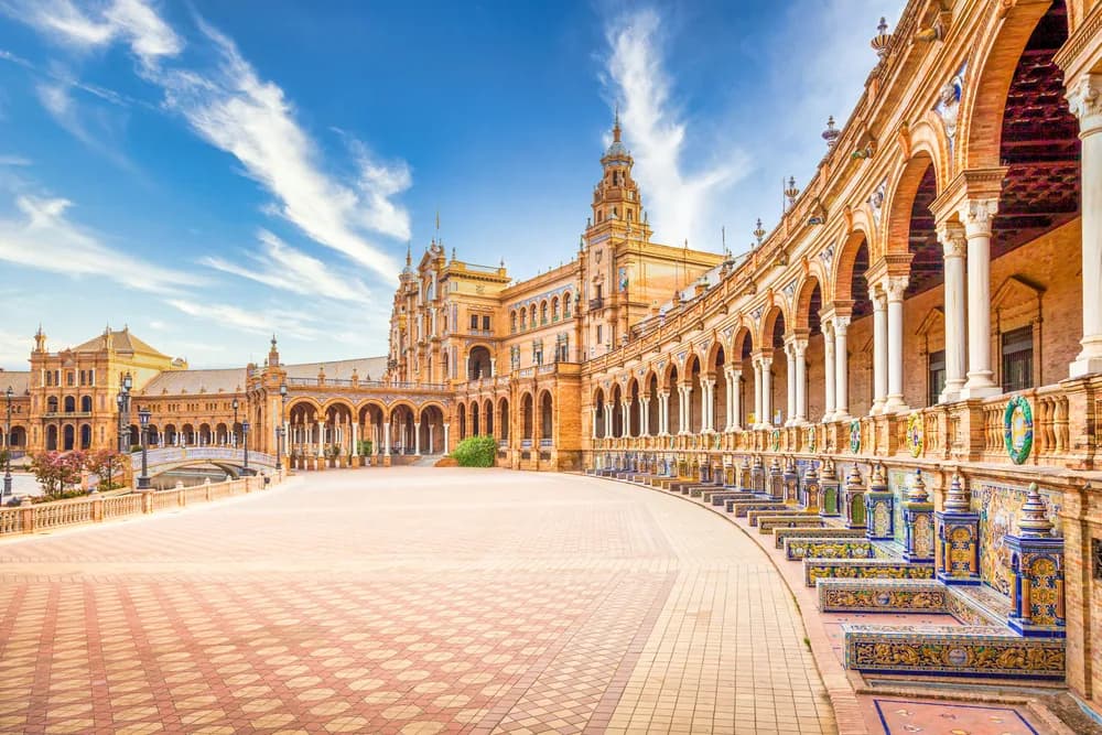 Ankara Hareketli İspanya'nın Kalbi Madrid & Barselona Turu Ajet İle Bahar Dönemi