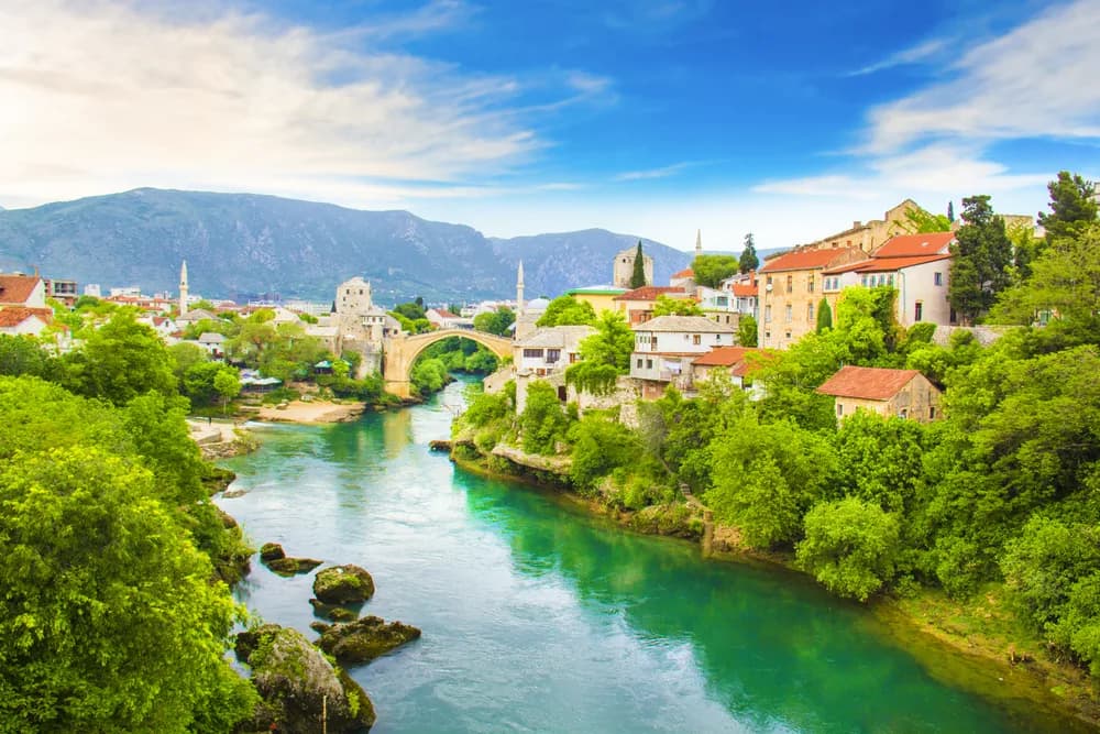 holiway travel balkanlar mostar koprusu