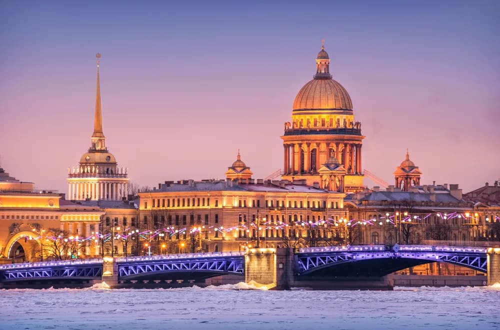 Rusya'nın İki Başkenti Moskova & St. Petersburg THY İle Kurban Bayramı Özel 5 Gece VKO-LED